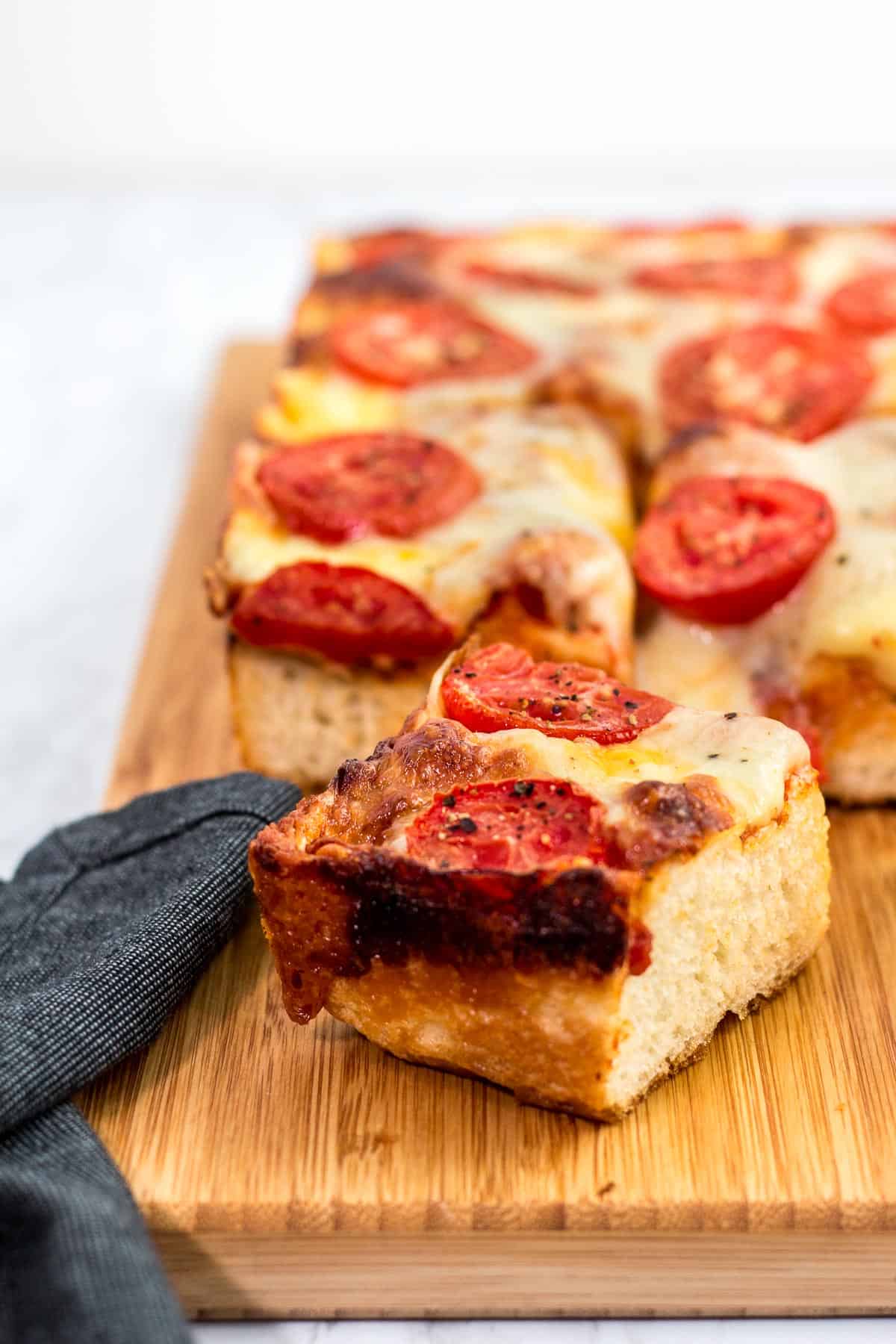 Vegetarian Detroit-style Pizza