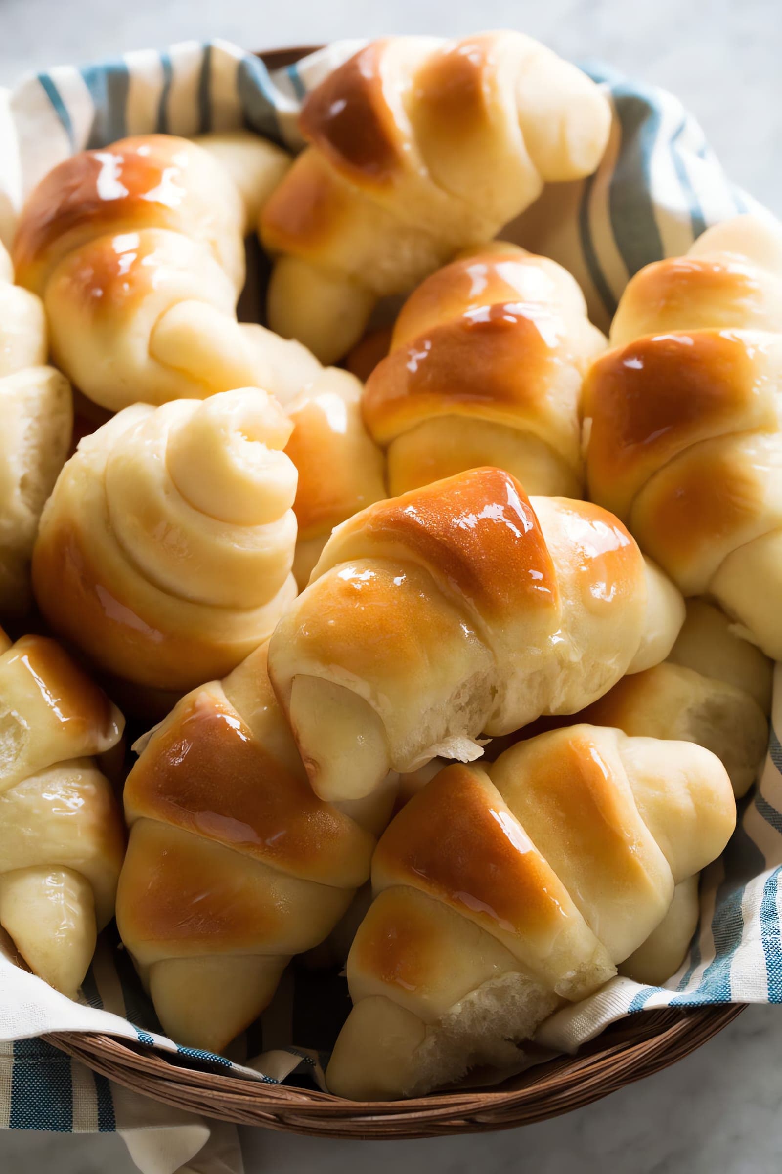 Amazing Dinner Rolls