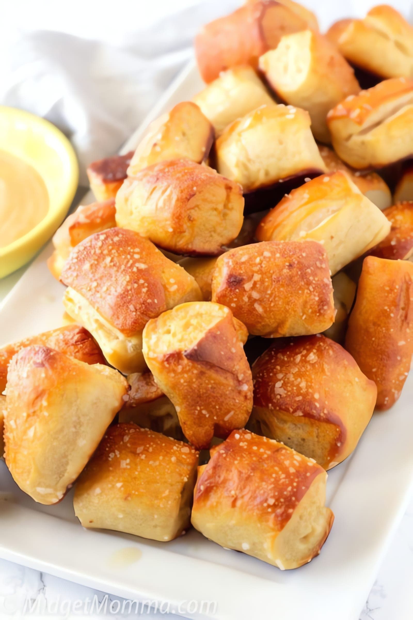 Homemade Pretzels - Auntie Anne's Pretzel Bites Copycat Recipe