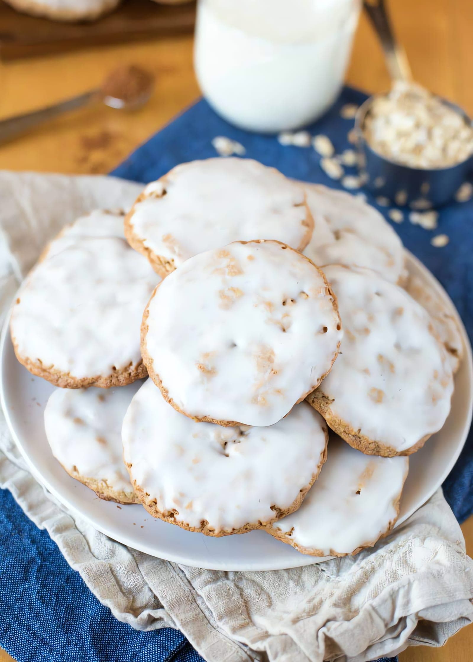 Iced Oatmeal Cookies (Blended Oats)