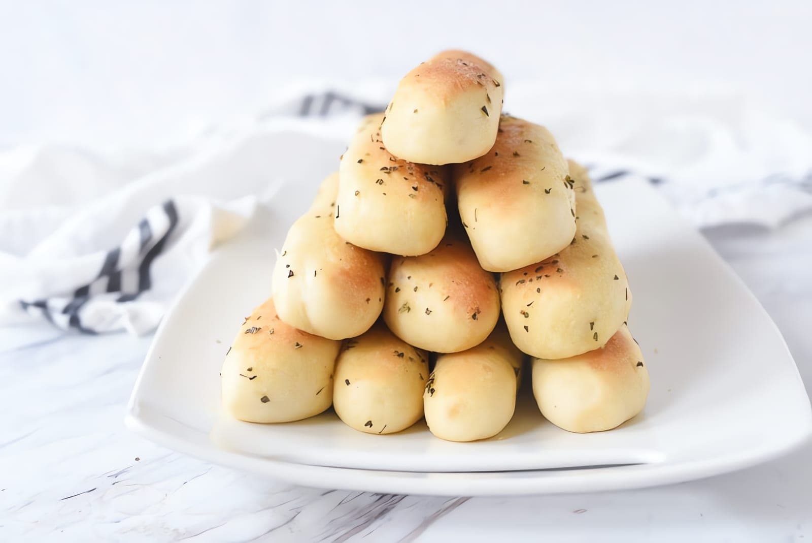 Olive Garden Bread Sticks